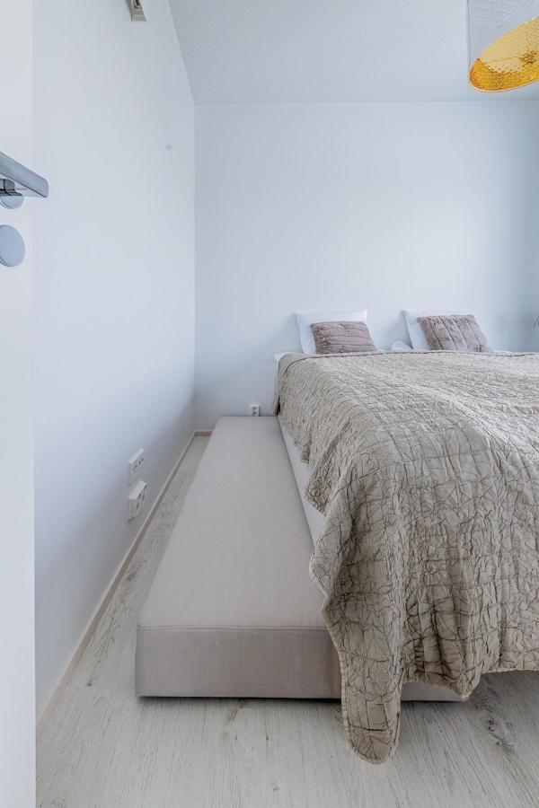 Apartment, Sleepwell, Kirstinpuisto Турку Экстерьер фото